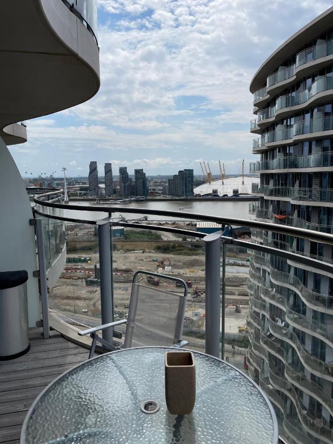 Off 12 Apartment London Exterior photo